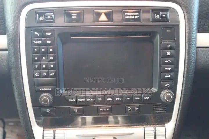 Porsche Cayenne Radio 2008