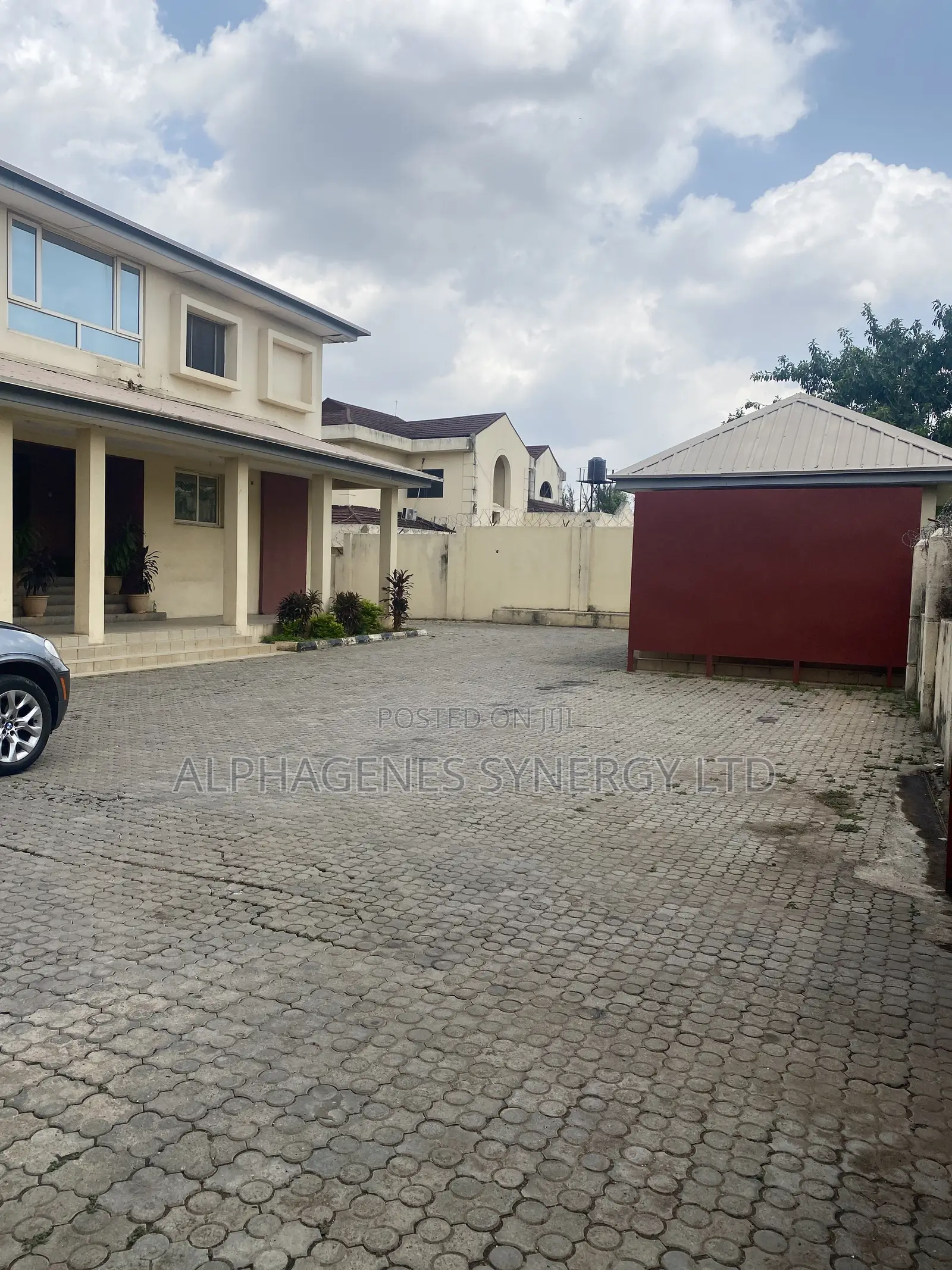 5bdrm Duplex in Asokoro for sale