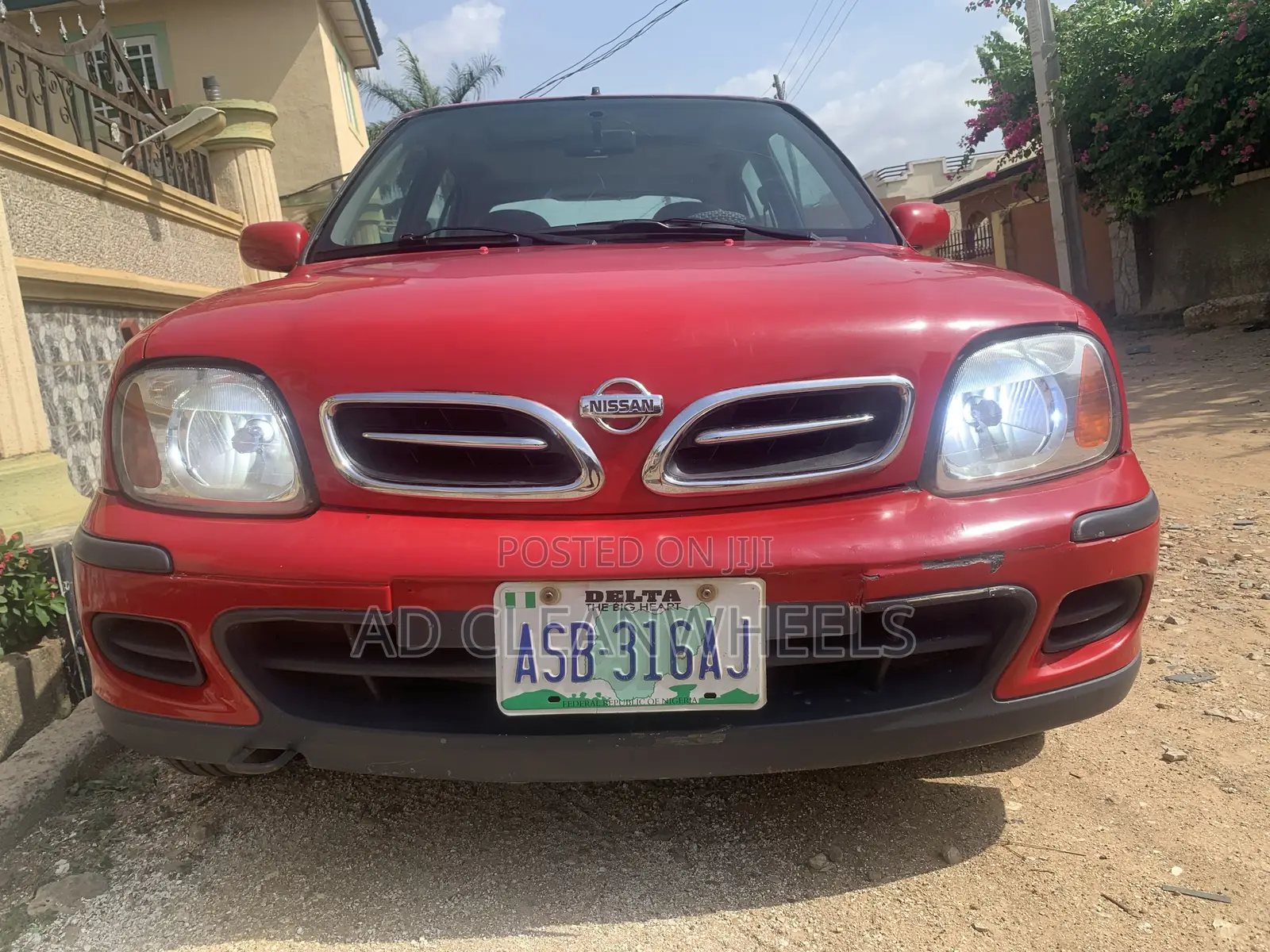 Nissan Micra 2005 Red