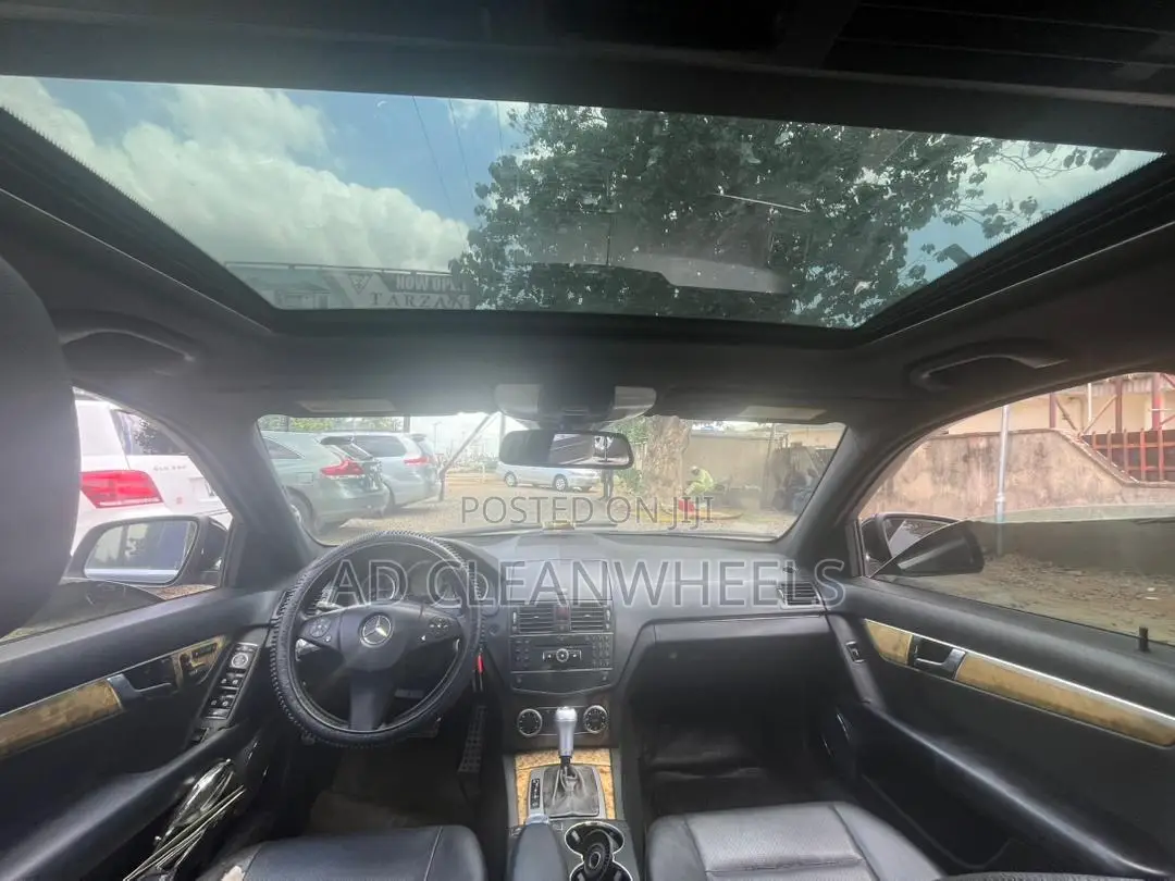 Mercedes-Benz C350 2009 Black