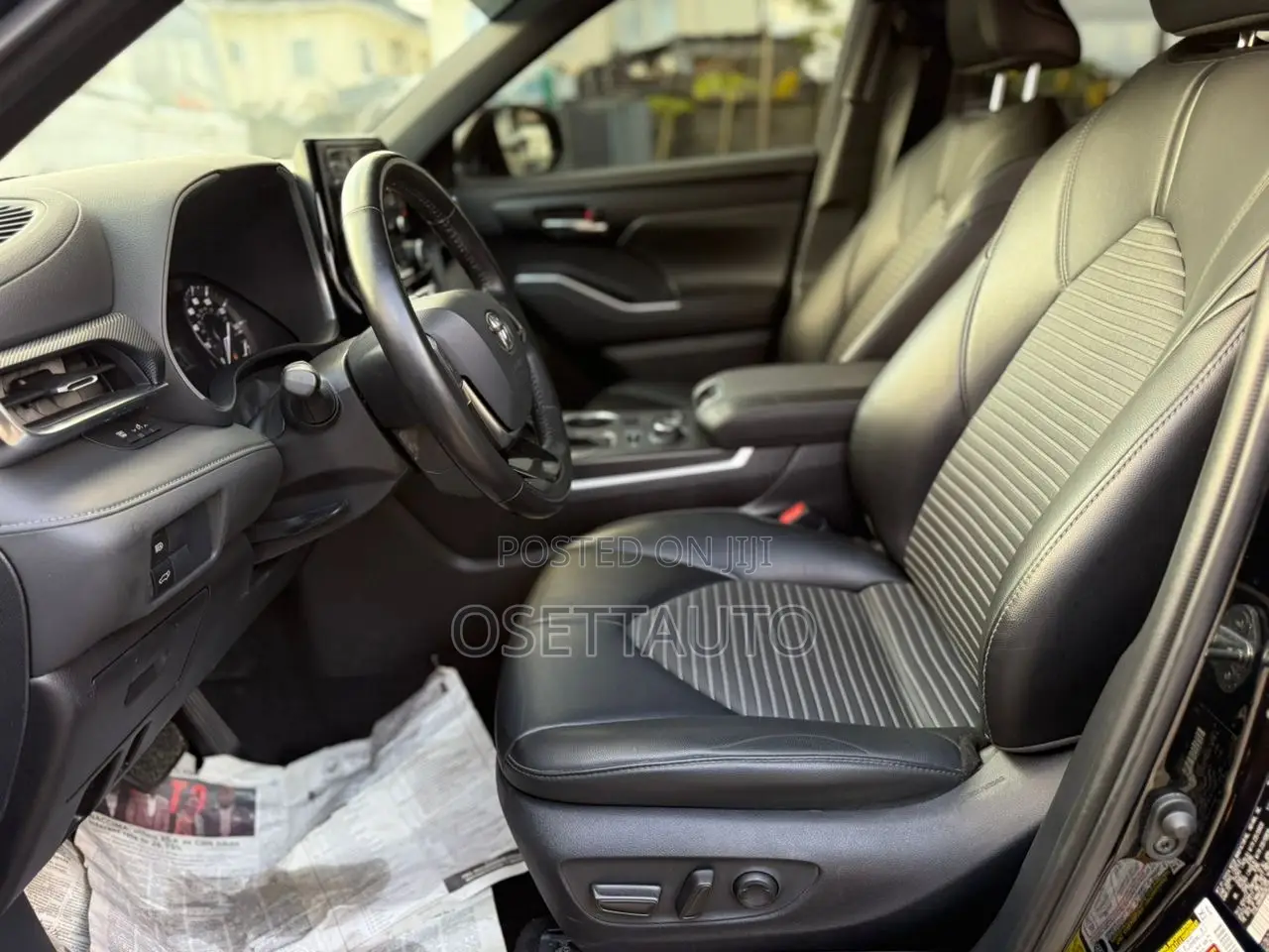 Toyota Highlander XSE 2021 Black