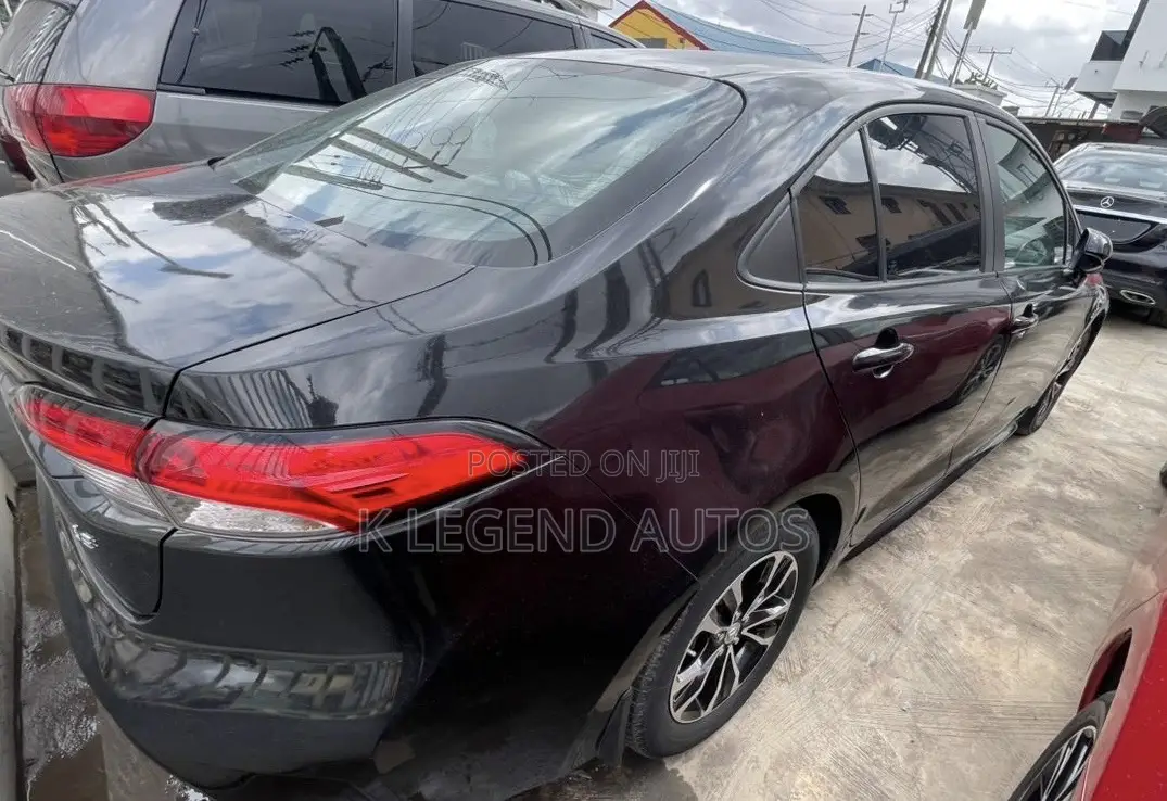 Toyota Corolla LE 2021 Black