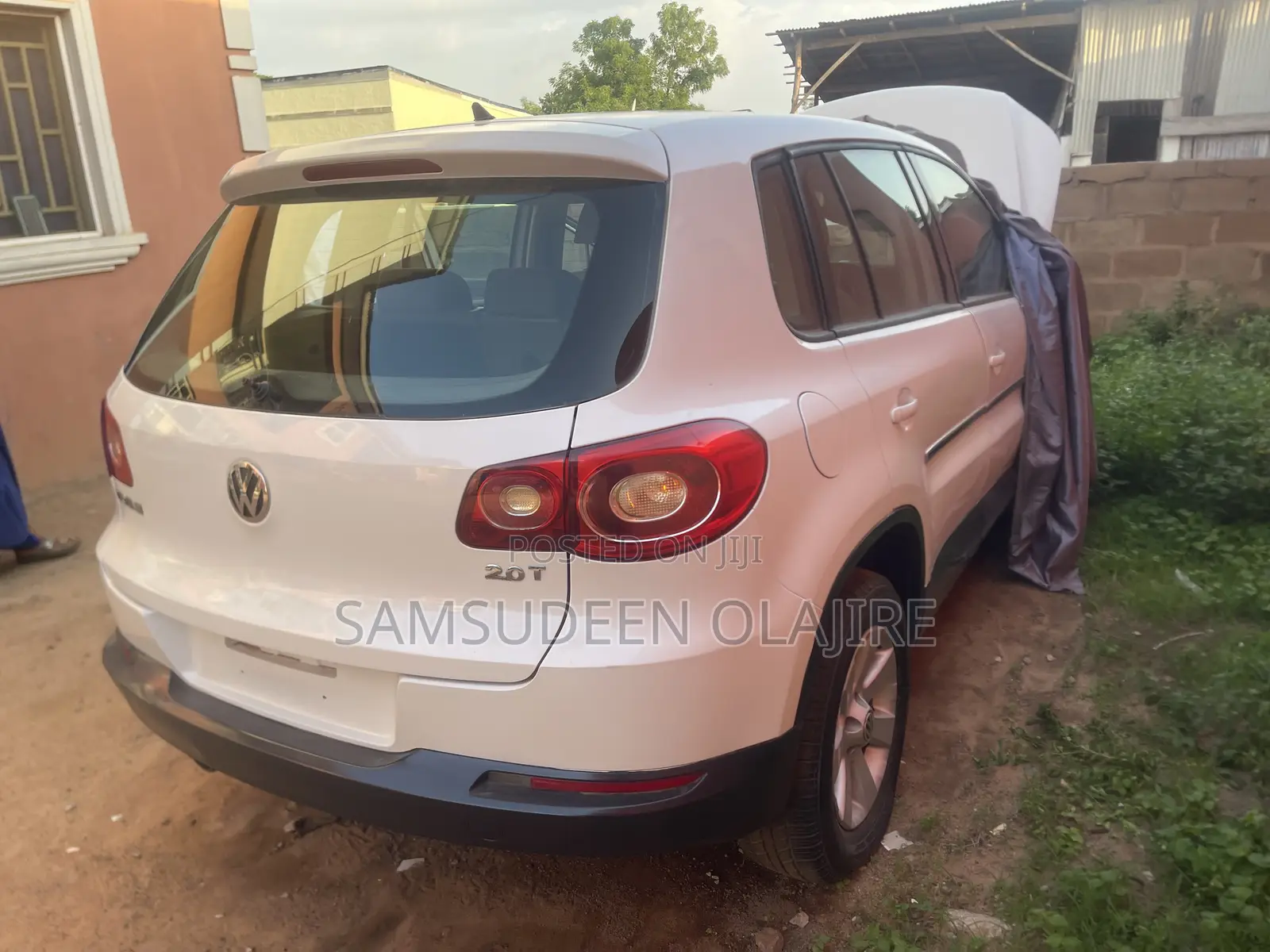 Volkswagen Tiguan 2010 White