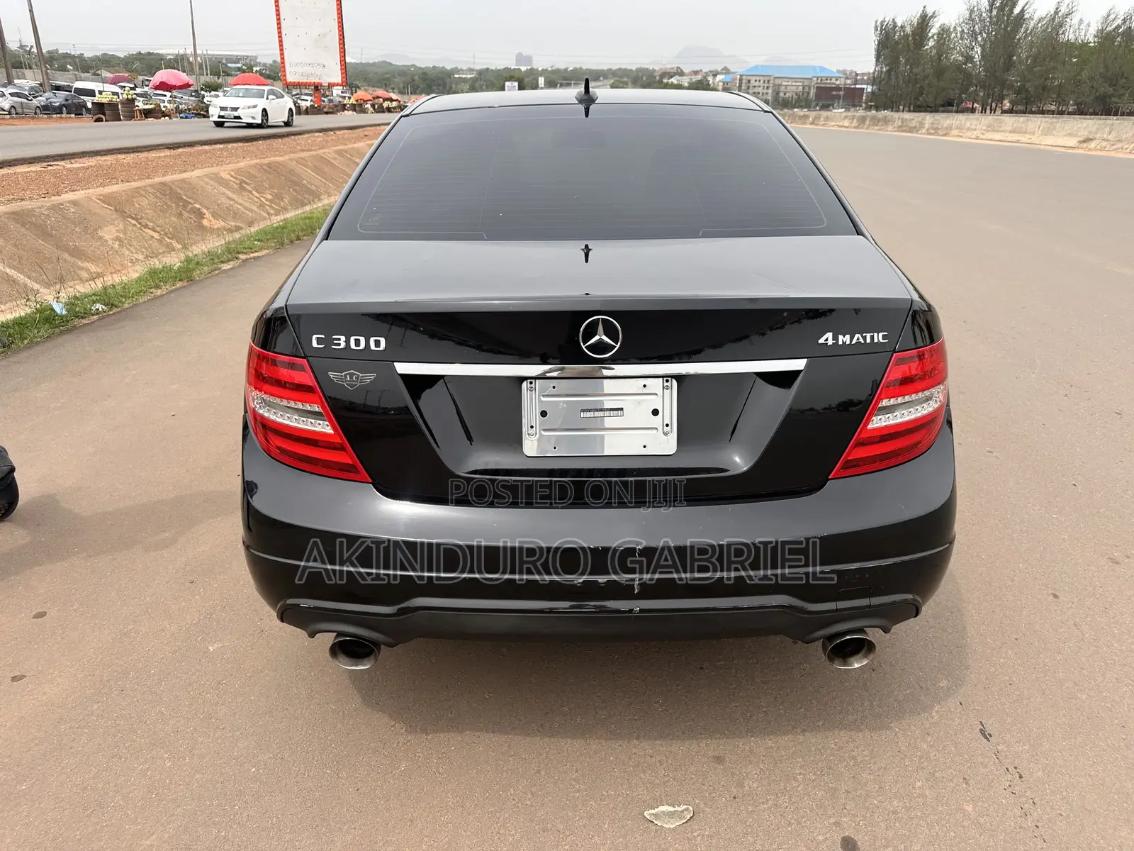 Mercedes-Benz C300 2012 Black