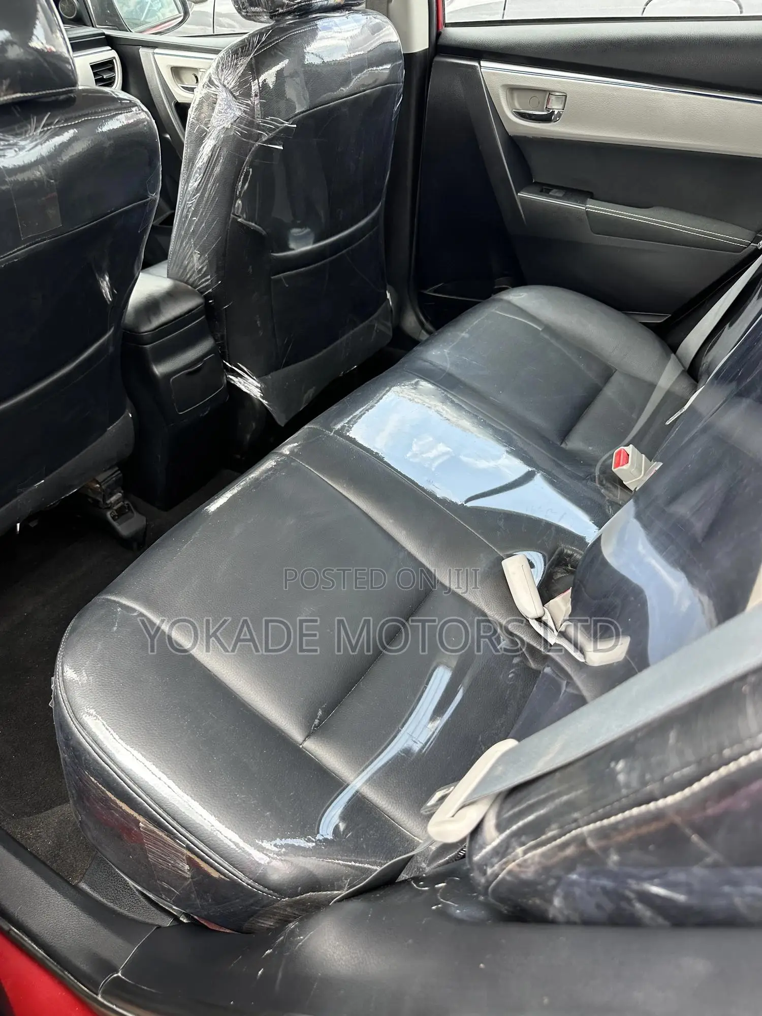 Toyota Corolla S 4dr Sedan (1.8L 4cyl CVT) 2016 Red