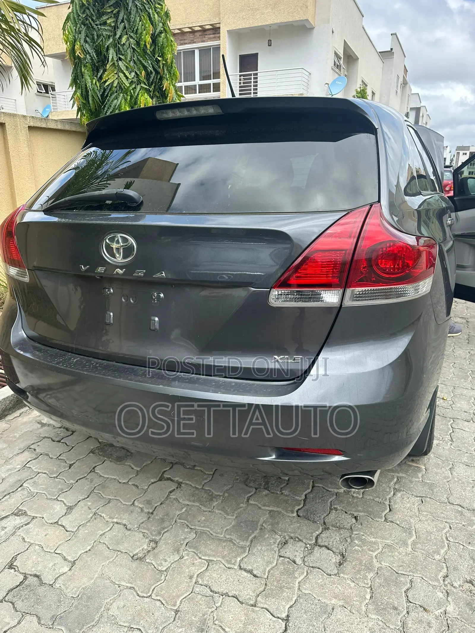 Toyota Venza XLE 2014 Gray