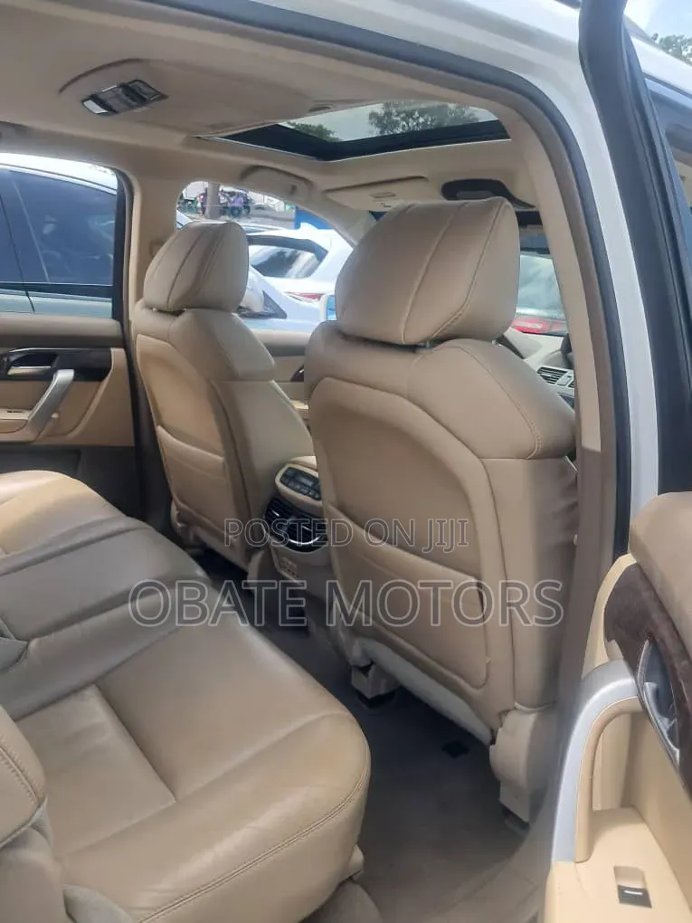 Acura MDX SUV 4dr AWD (3.7L 6cyl 6A) 2012 White