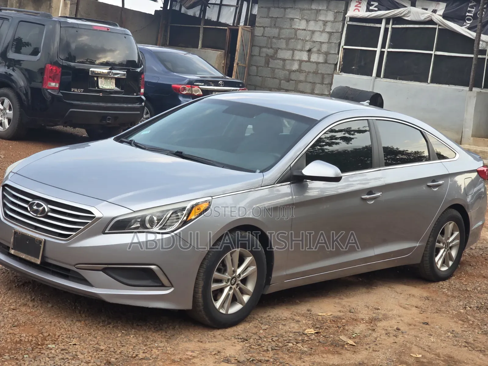 Hyundai Sonata Base Sedan FWD (2.4L 4cyl 6A) 2017 Blue