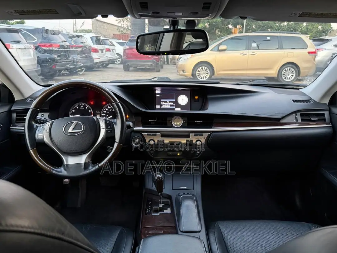 Lexus ES 350 FWD 2013 Gray