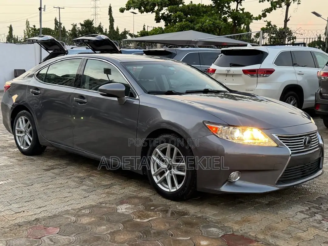 Lexus ES 350 FWD 2013 Gray