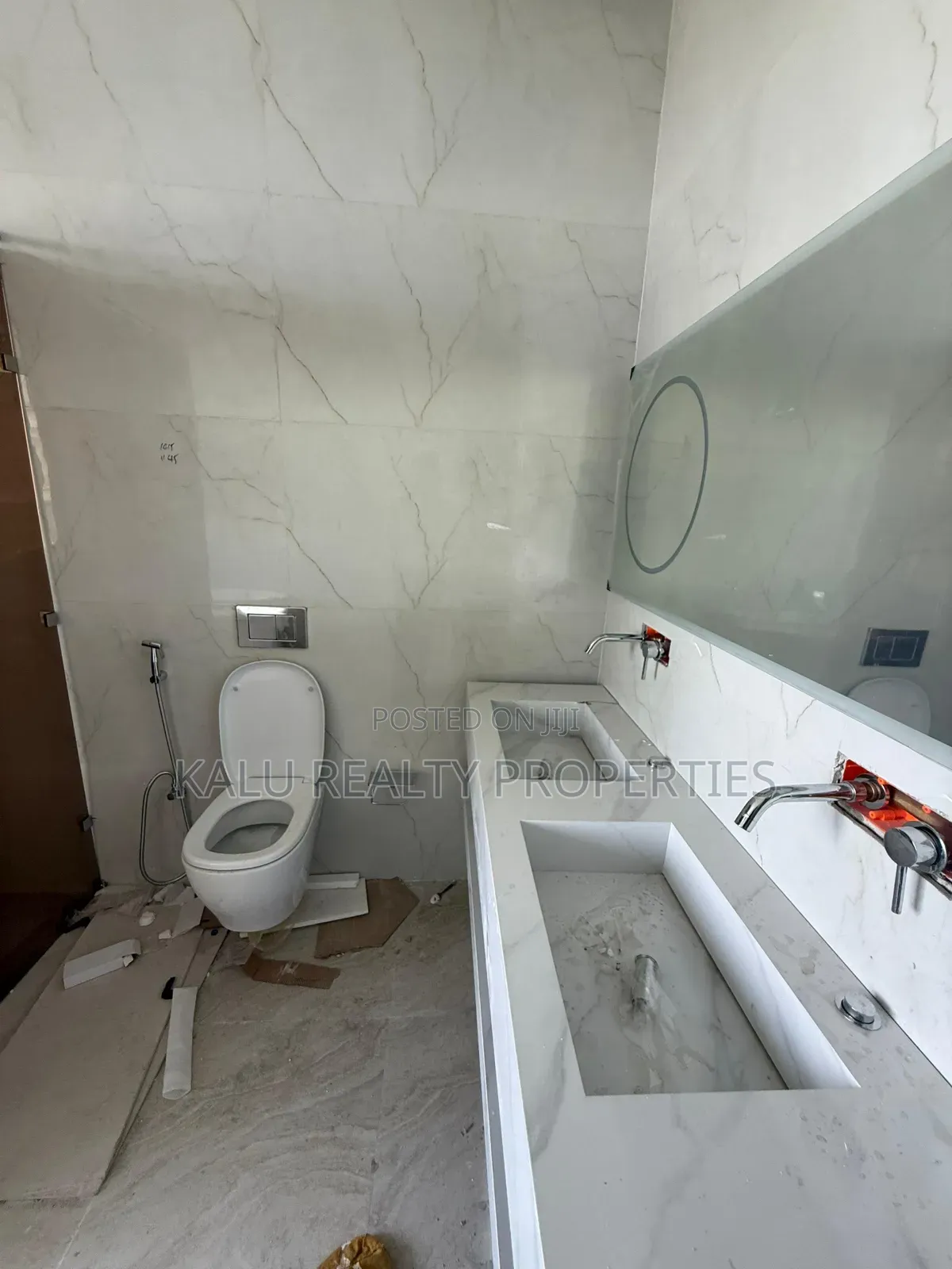 5bdrm Duplex in Ikate for rent