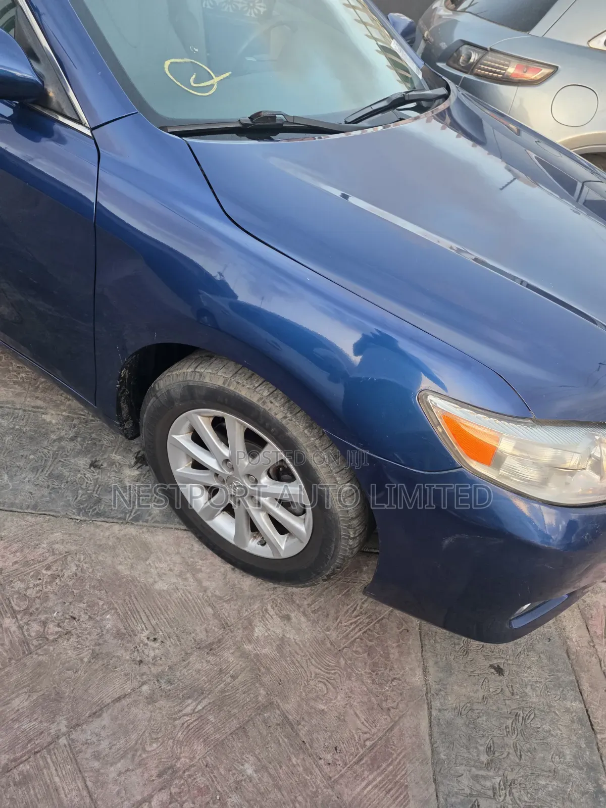 Toyota Camry XLE 4dr Sedan (2.5L 4cyl 6A) 2011 Blue