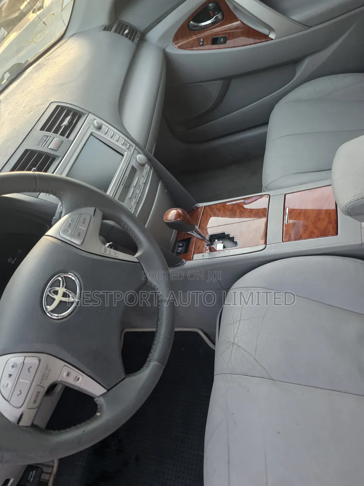 Toyota Camry XLE 4dr Sedan (2.5L 4cyl 6A) 2011 Blue