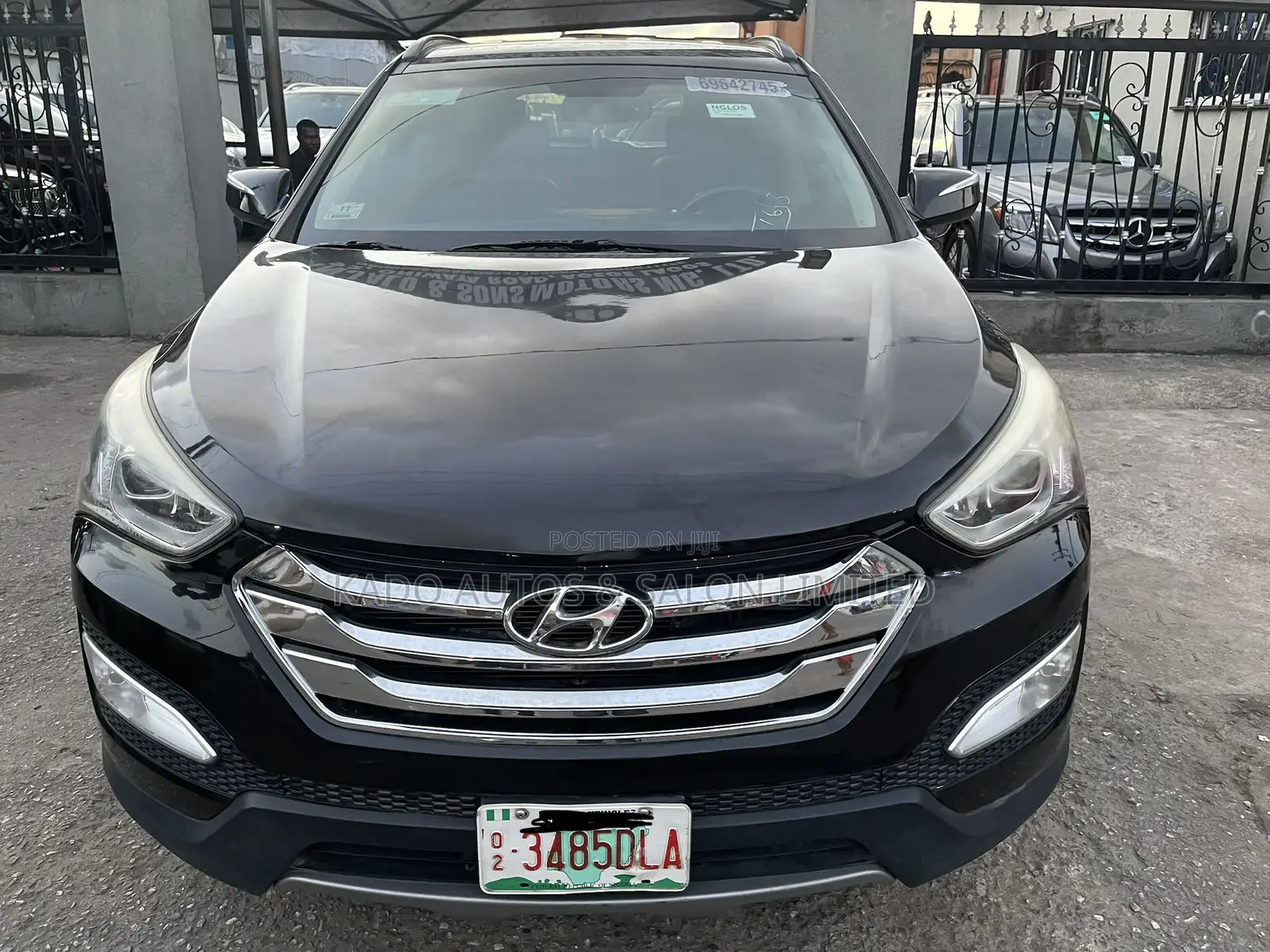 Hyundai Santa Fe 2013 Black