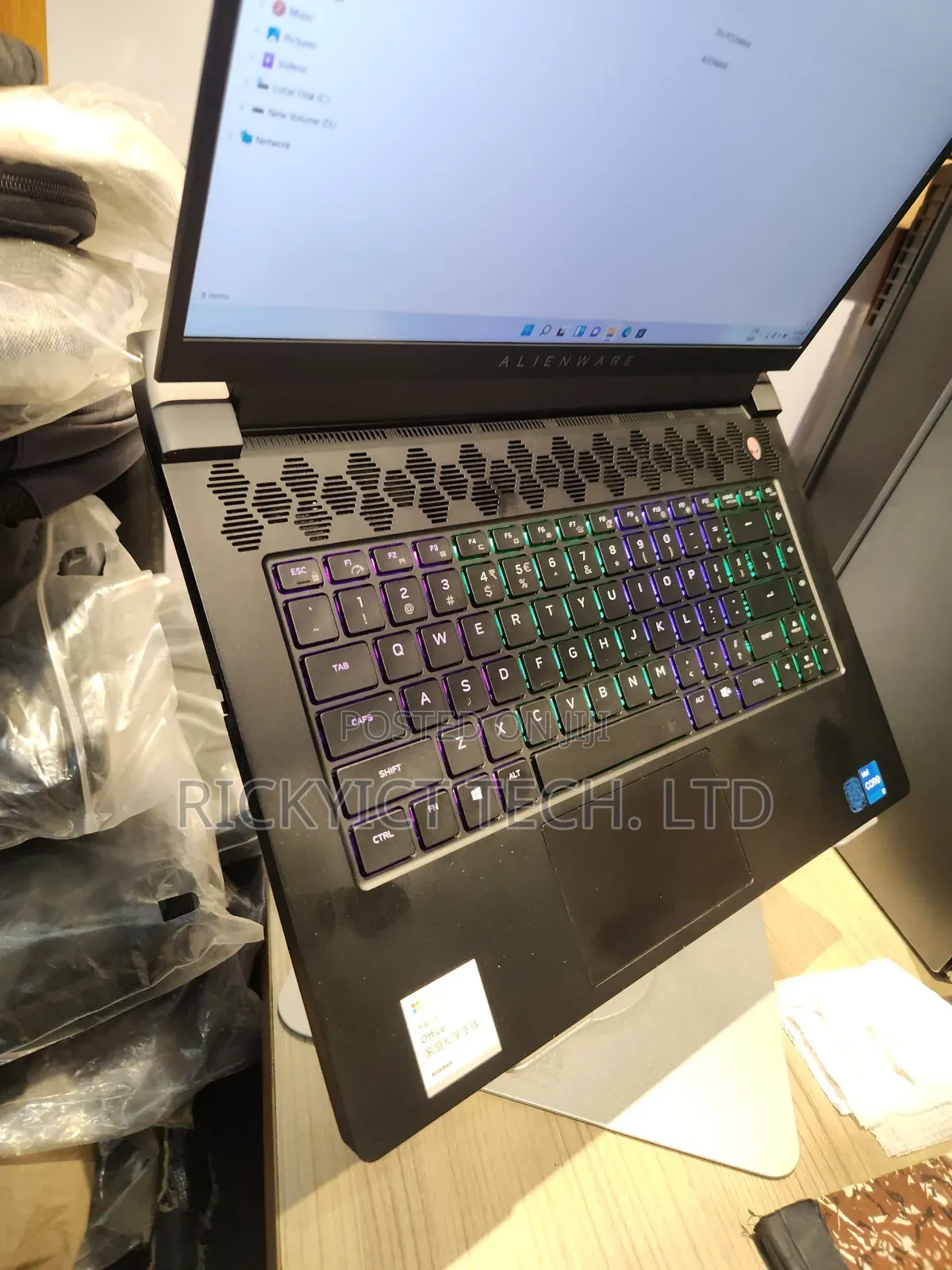 Laptop Dell Allenware M15 R5 16GB Intel Core i7 SSD 1T