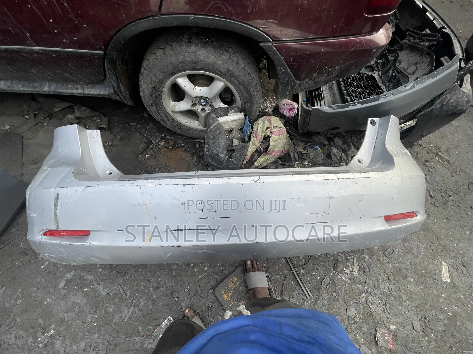 Back Bumper Venza 2010-2015