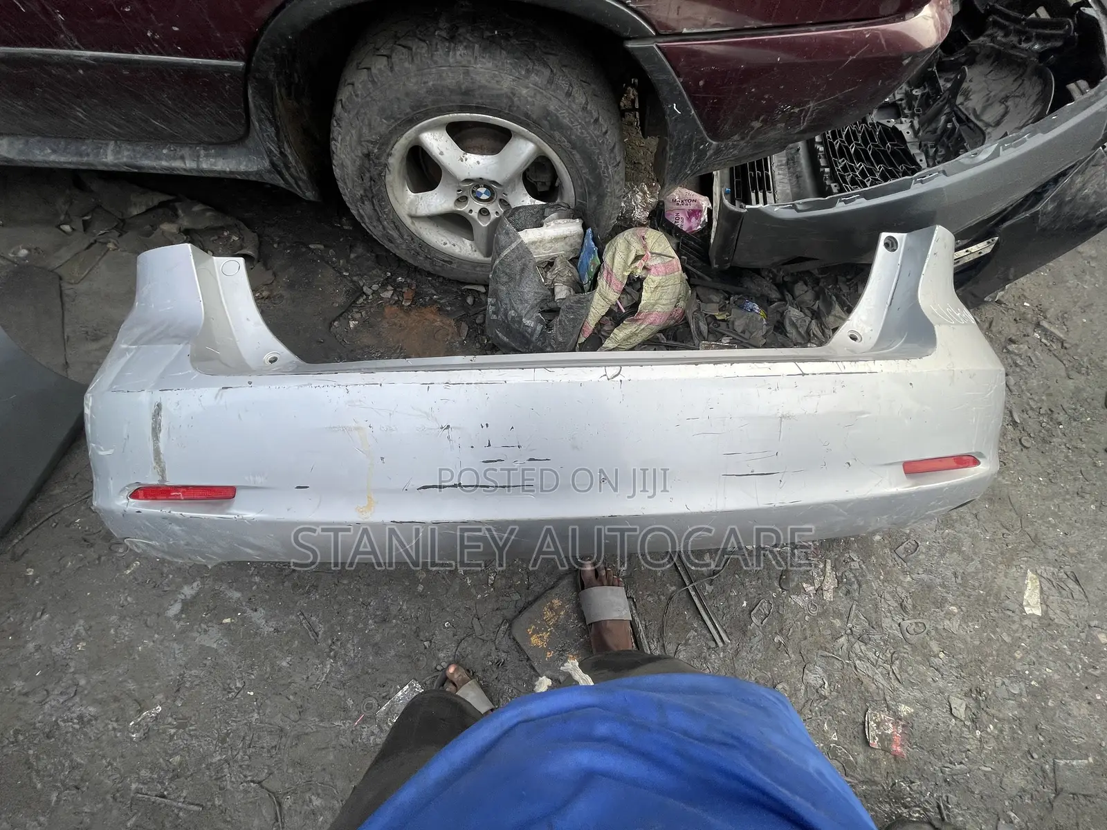 Back Bumper Venza 2010-2015