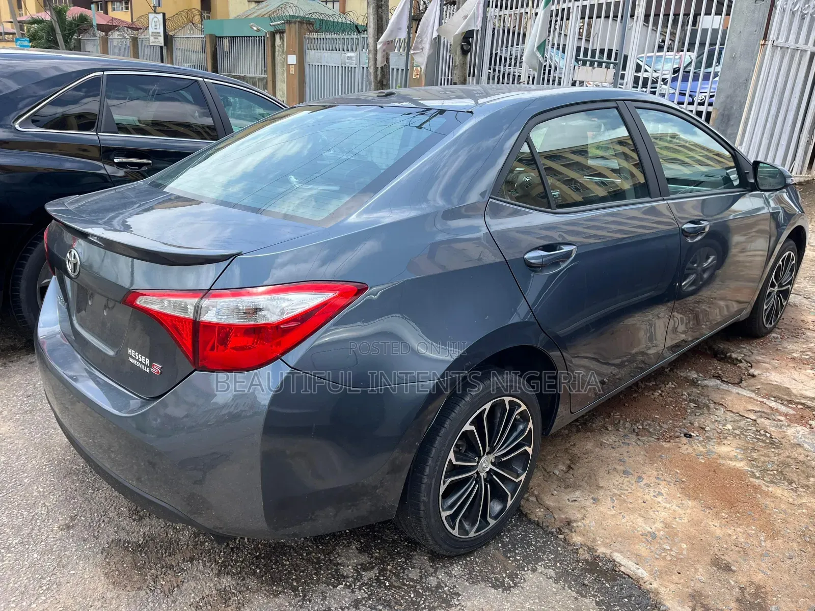 Toyota Corolla S Plus 4dr Sedan (1.8L 4cyl 6M) 2015 Gray