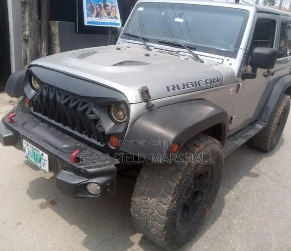 Jeep Wrangler Rubicon 2dr SUV 4WD (3.6L 6cyl 6M) 2014 Gray