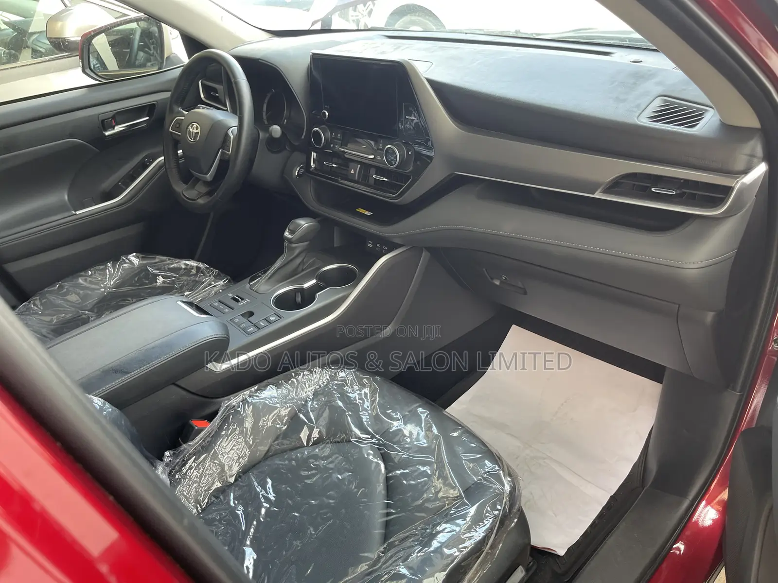 Toyota Highlander 2023 Red