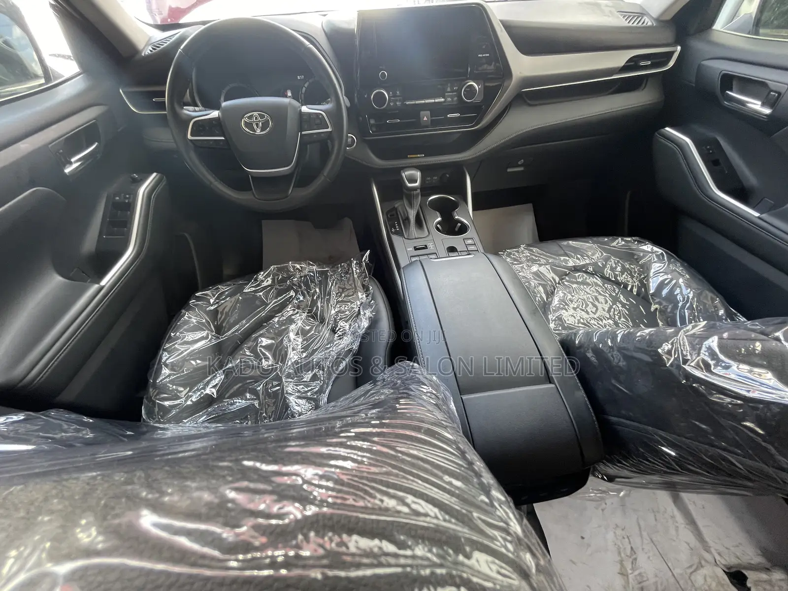 Toyota Highlander 2023 Red