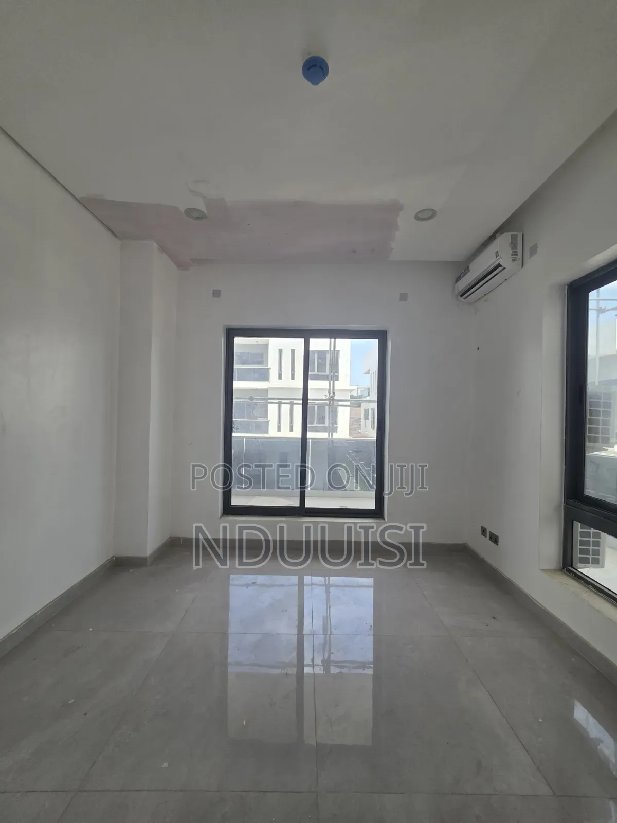 5bdrm Duplex in Old Ikoyi for sale