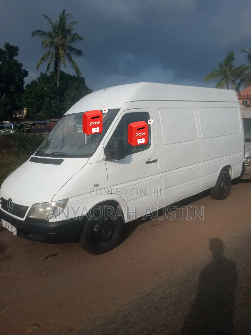 Mercedes-Benz Sprinter 2006 White