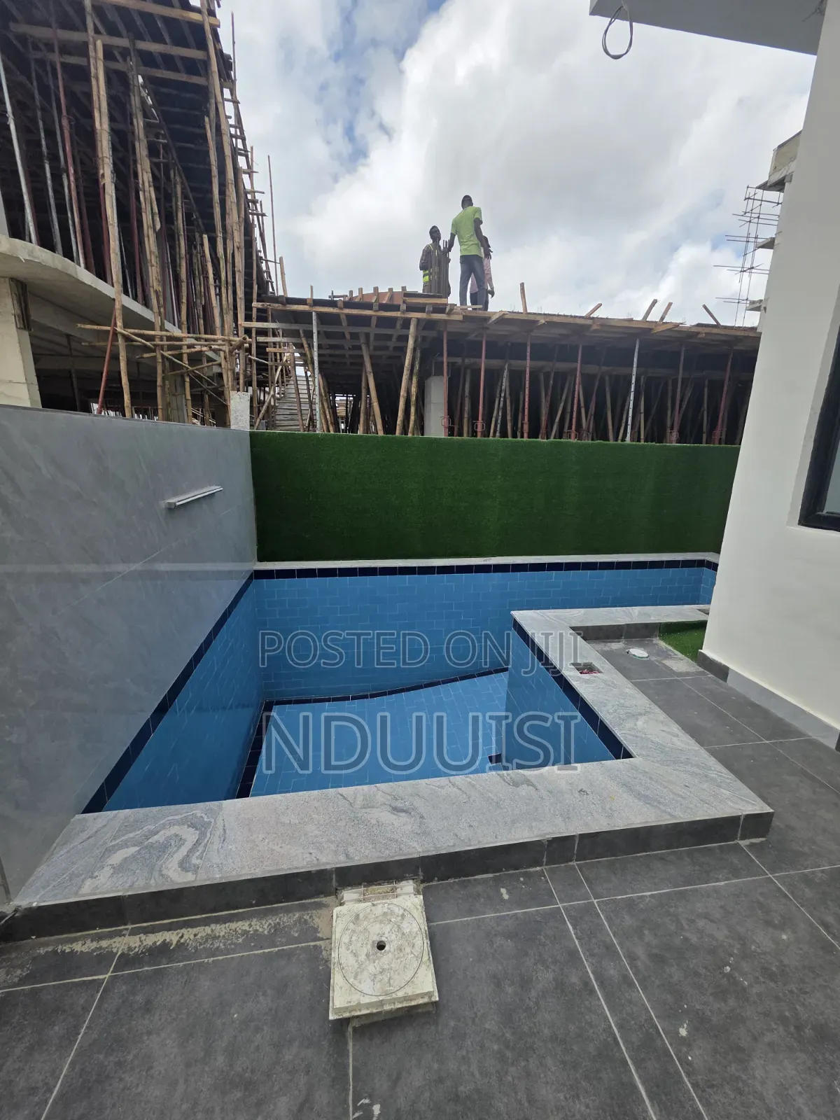 5bdrm Duplex in Lekki Foreshore for sale