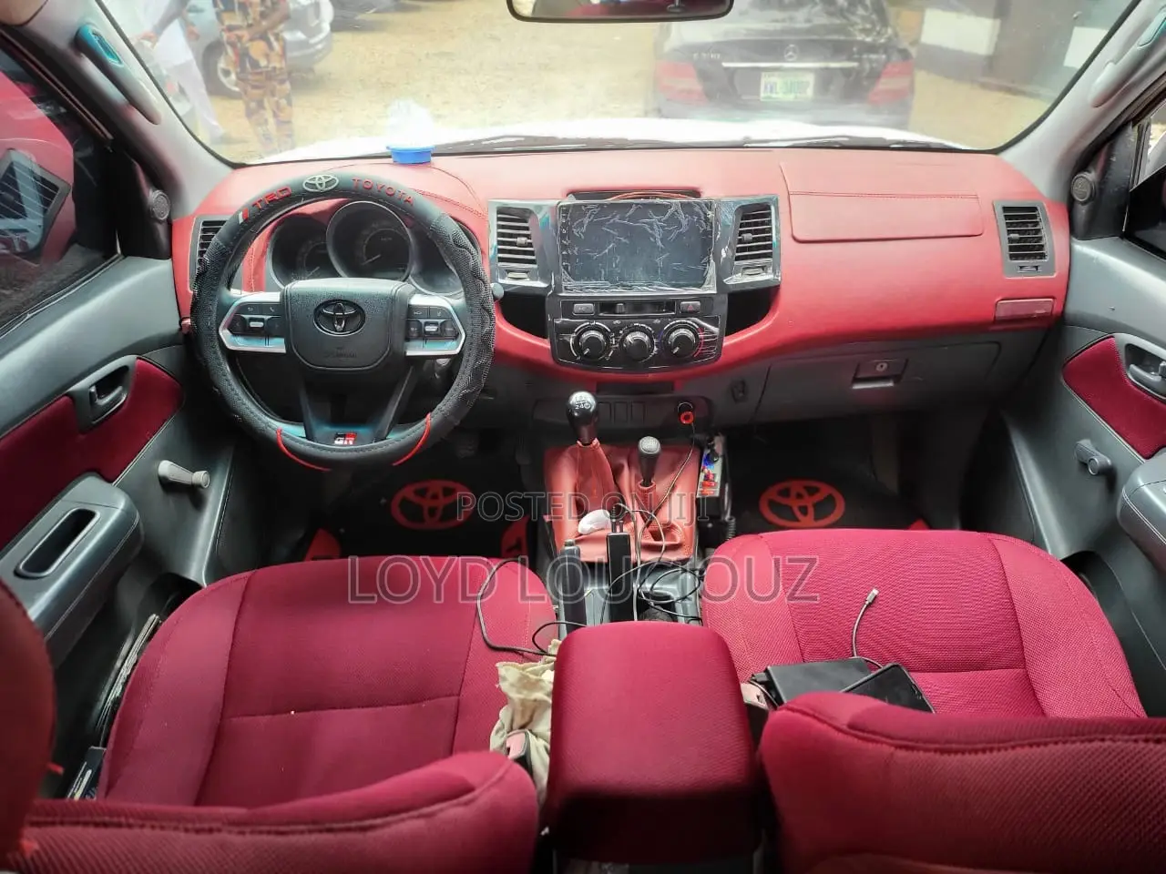 Toyota Hilux 2014 White