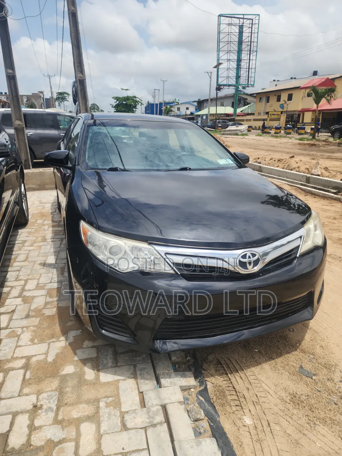 Toyota Camry LE 4dr Sedan (2.5L 4cyl 6A) 2013 Black