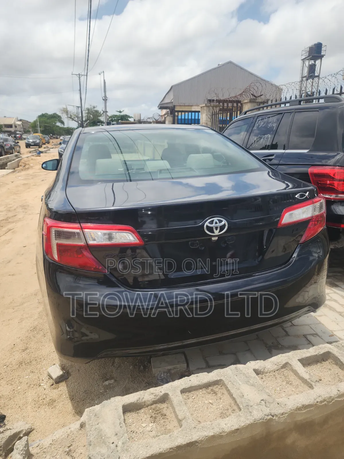 Toyota Camry LE 4dr Sedan (2.5L 4cyl 6A) 2013 Black