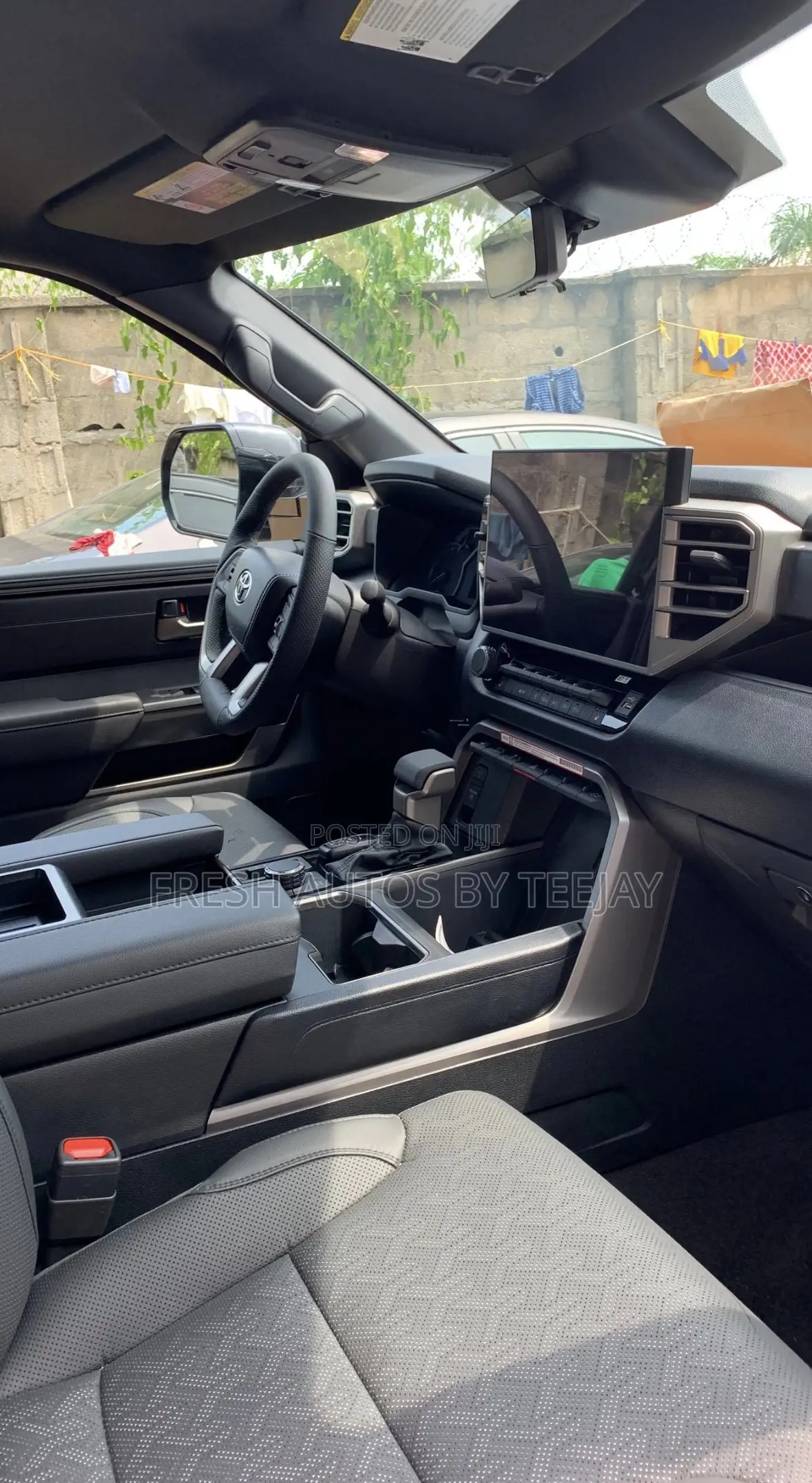 Toyota Tundra 2025 Black