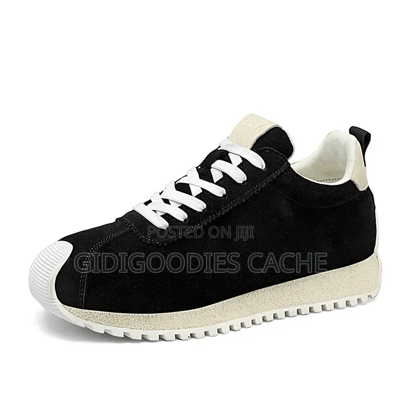 Black Retro Low-Top Sneakers With Gum Sole
In Size 39-43
