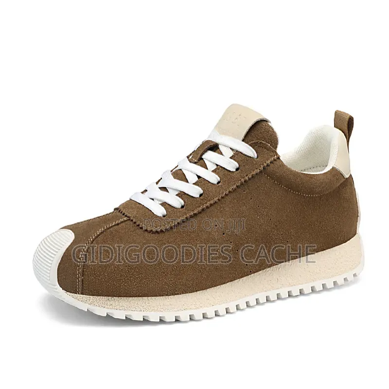 Black Retro Low-Top Sneakers With Gum Sole
In Size 39-43