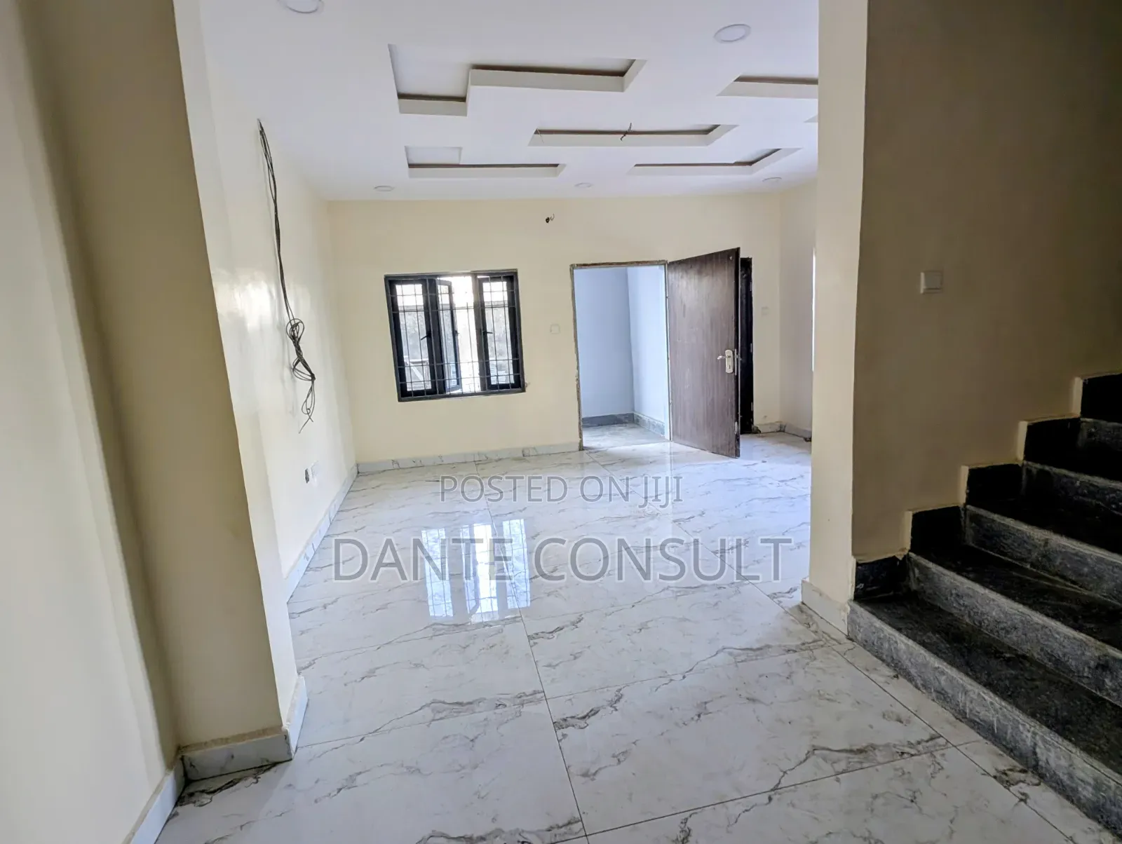 4bdrm Townhouse/Terrace in Katampe for sale