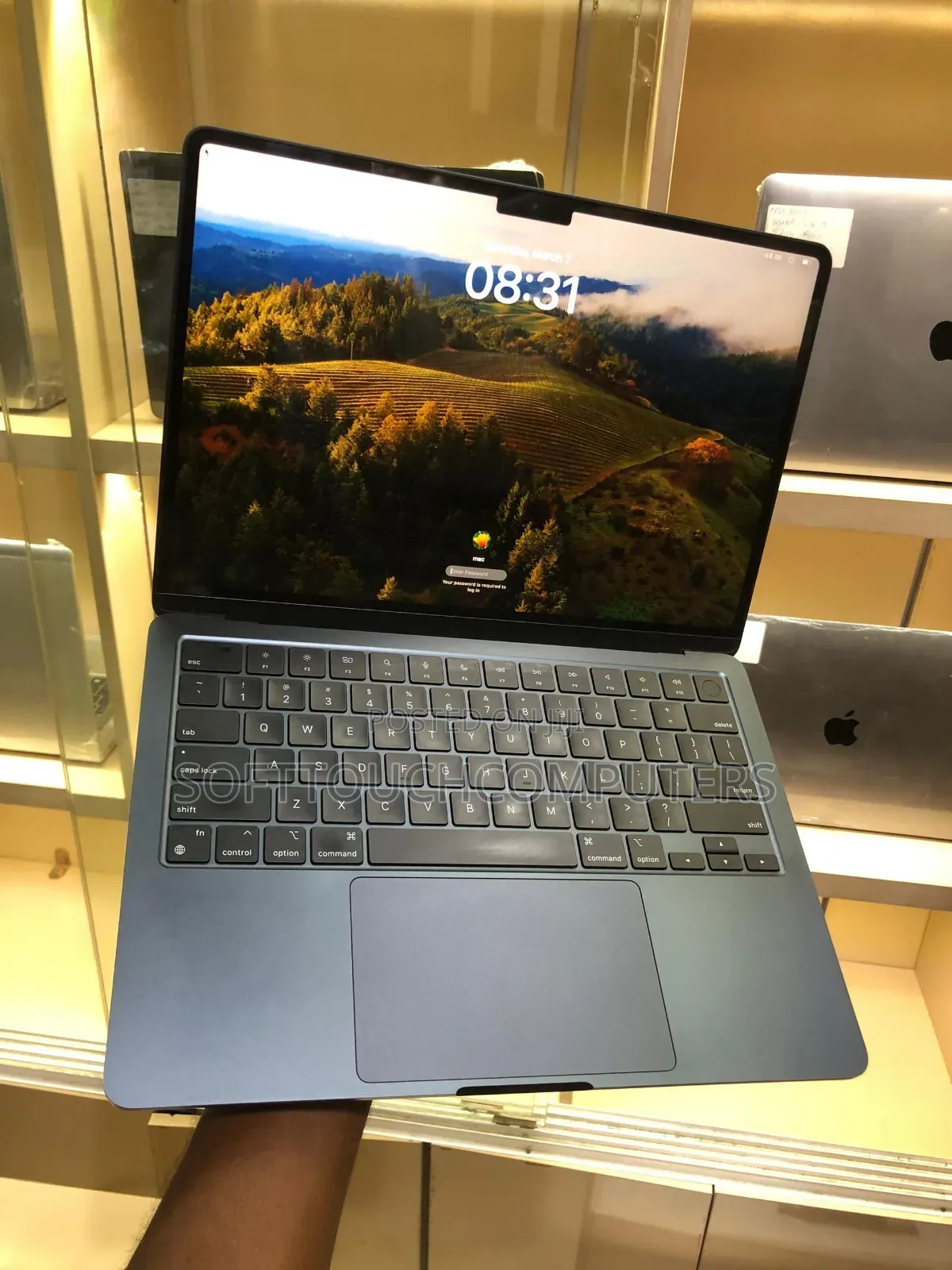 Laptop Apple MacBook Air 2024 M3 13-inch 8GB Apple M3 SSD 256GB