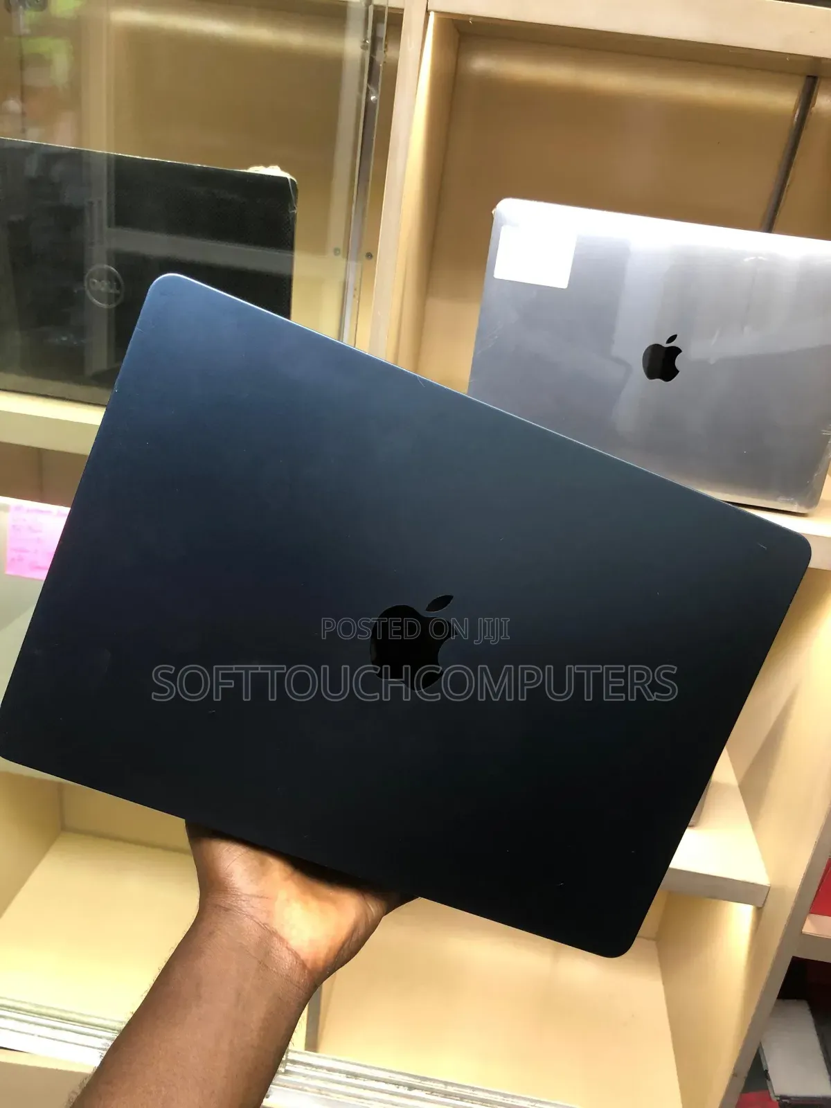 Laptop Apple MacBook Air 2024 M3 13-inch 8GB Apple M3 SSD 256GB