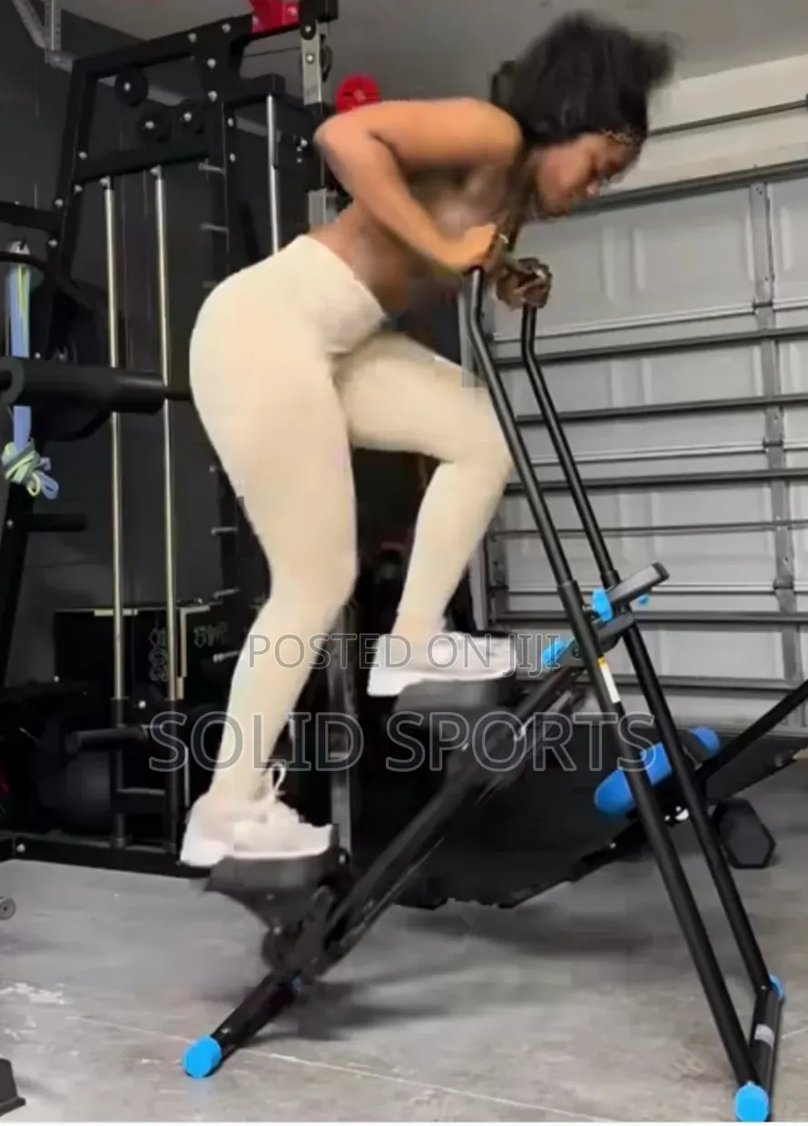 A Dynamic Cardio Machine That Mimics Real Stair Climbing