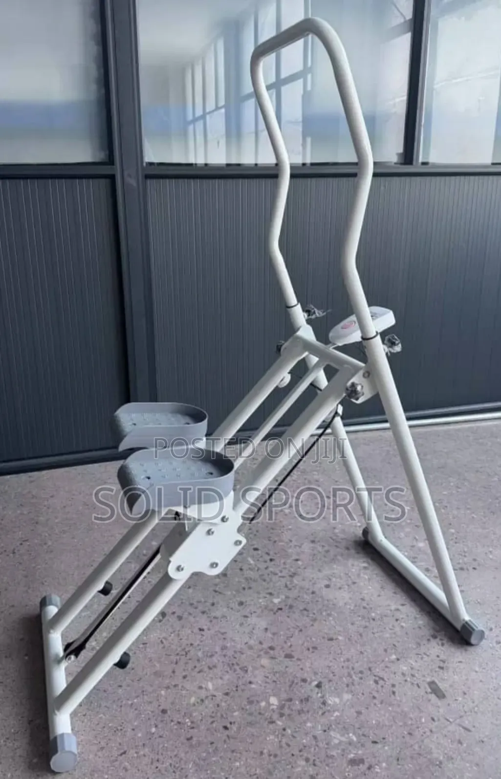 A Dynamic Cardio Machine Stair Climbing Payment on Delivery