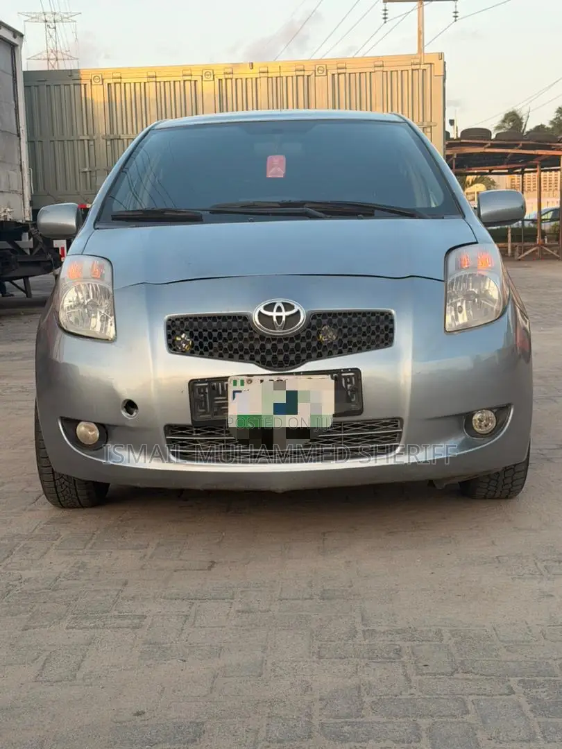 Toyota Yaris 2009 Blue