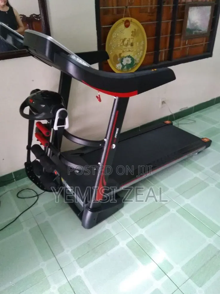 3.5hp Durable Treadmill for Home and Commercial Use With Display