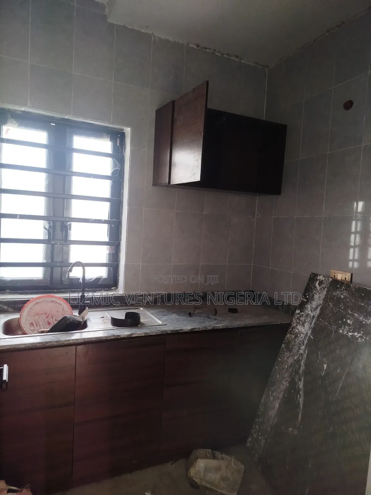 Furnished Mini Flat in Isuti Rd, Igando / Ikotun/Igando for rent