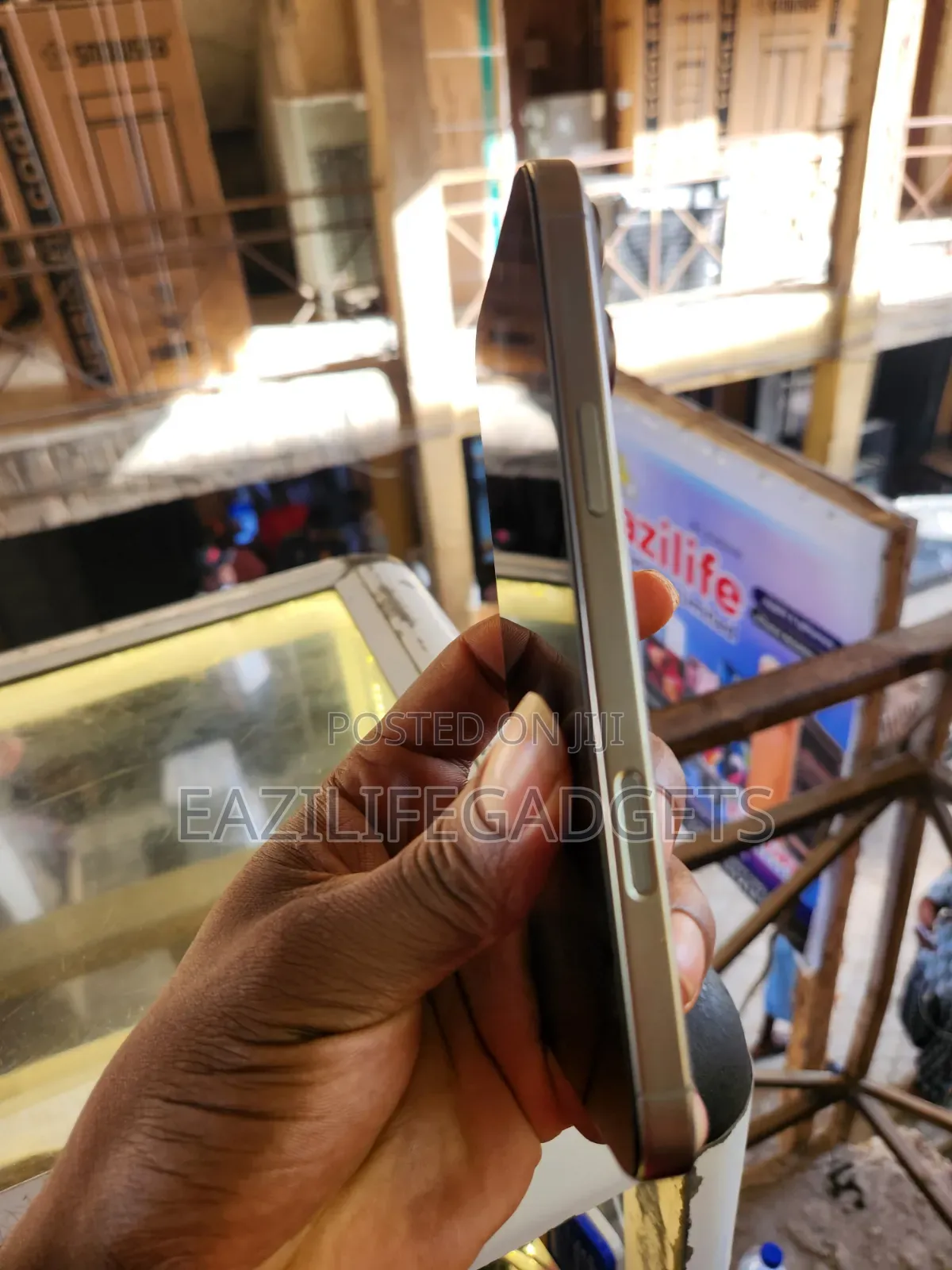 New Apple iPhone 16 Pro Max 256 GB Silver