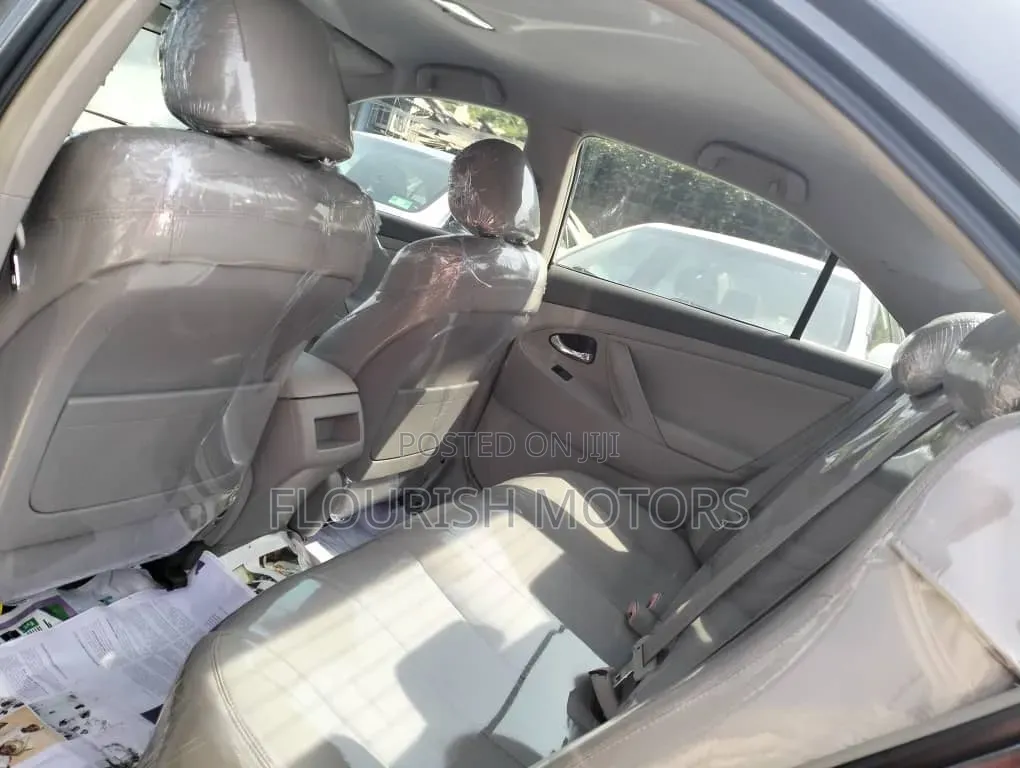 Toyota Camry 2.4 LE 2008 Gray
