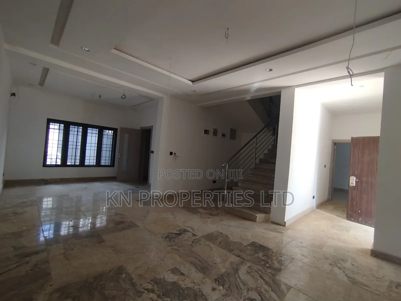 6bdrm Duplex in Durumi for rent