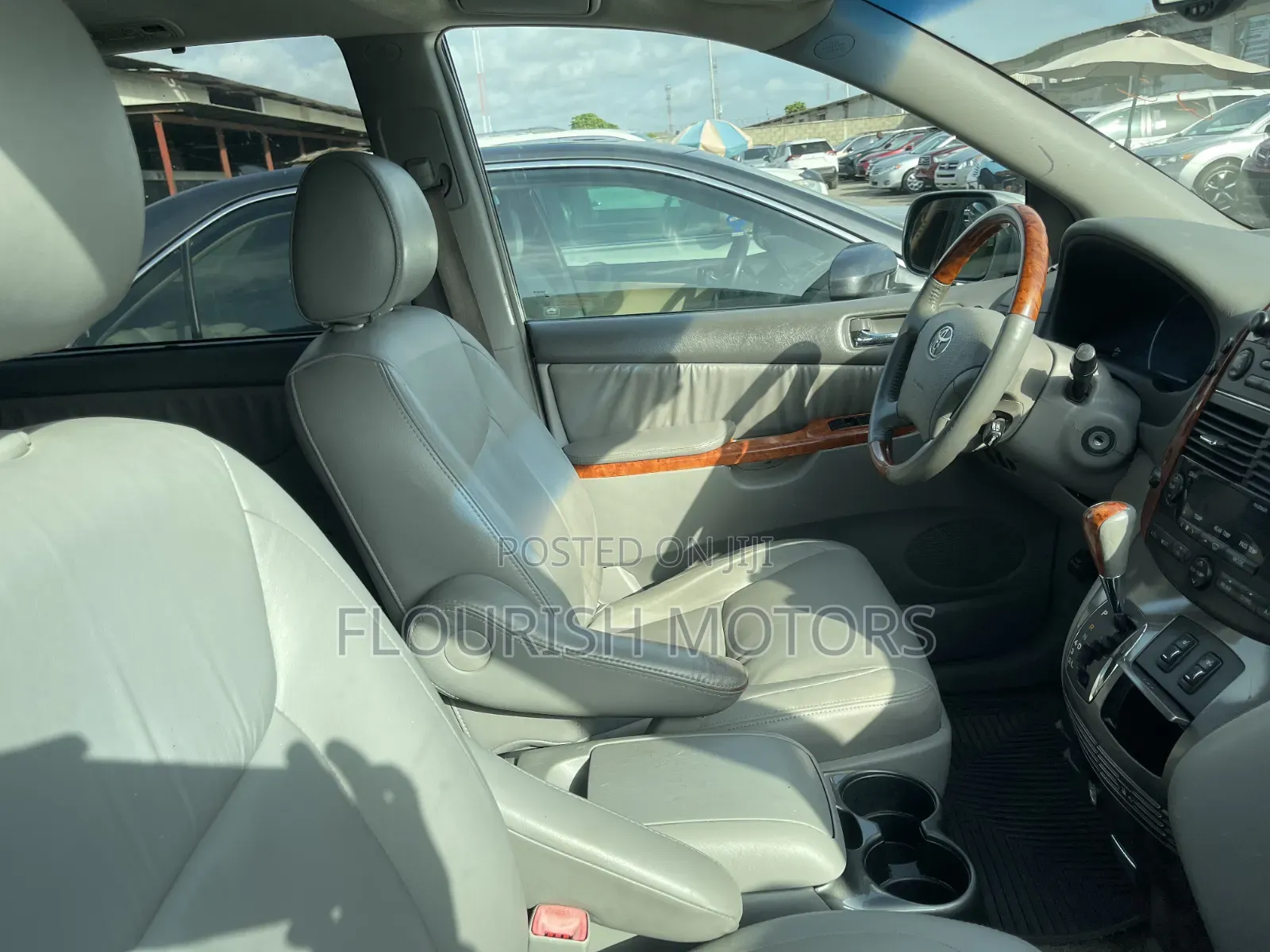 Toyota Sienna XLE Limited AWD 2006 Silver
