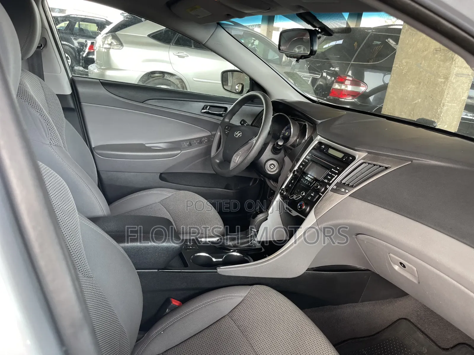 Hyundai Sonata Limited 2.0T Sedan (2.0L 4cyl 6A) 2013 Silver