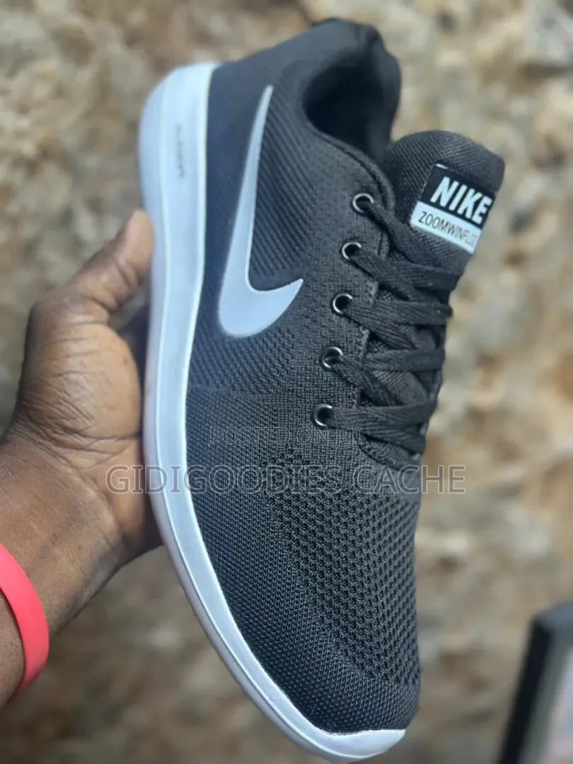 Black Nike Zoom Mesh Running Sneakers in Size 41-46