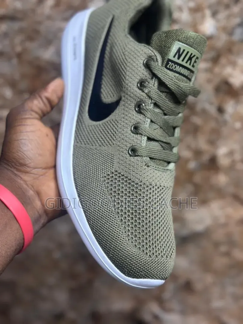 Black Nike Zoom Mesh Running Sneakers in Size 41-46
