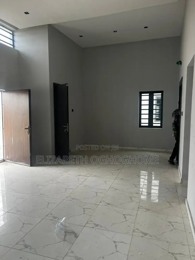 3bdrm Bungalow in Abraham Adesanya for sale